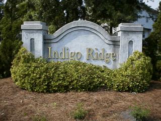 Indigo Ridge entrance in Windsor Hill Plantation